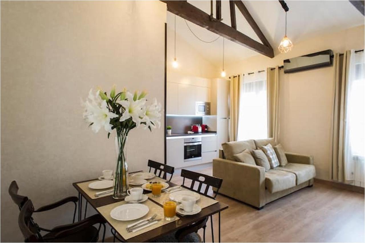 Premium Apartment La Latina 1. Salamanca Ngoại thất bức ảnh